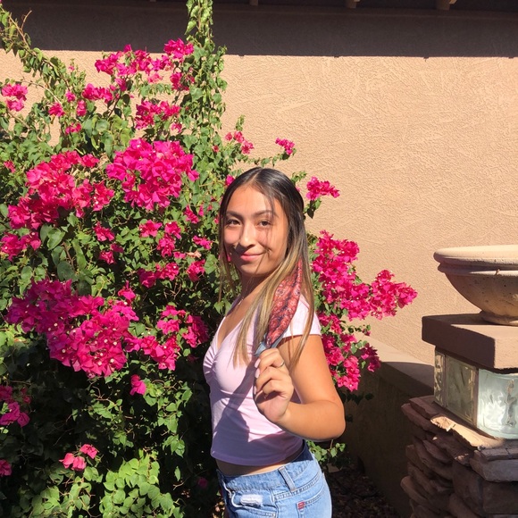 Meet your Posher, Ilia - Picture 1 of 1